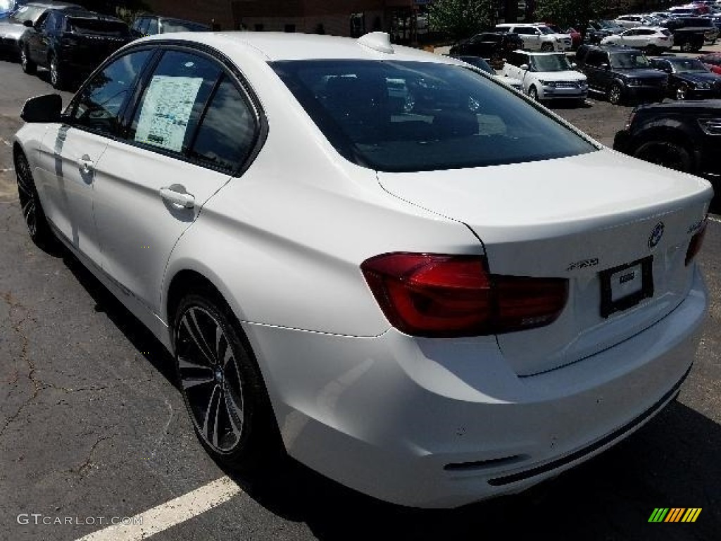 2018 3 Series 340i xDrive Sedan - Alpine White / Black photo #2