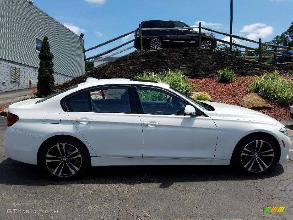 2018 3 Series 340i xDrive Sedan - Alpine White / Black photo #6