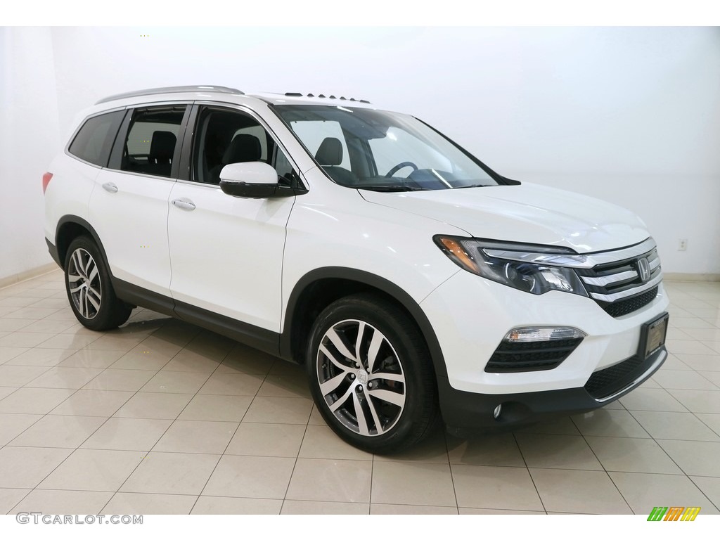 White Diamond Pearl Honda Pilot