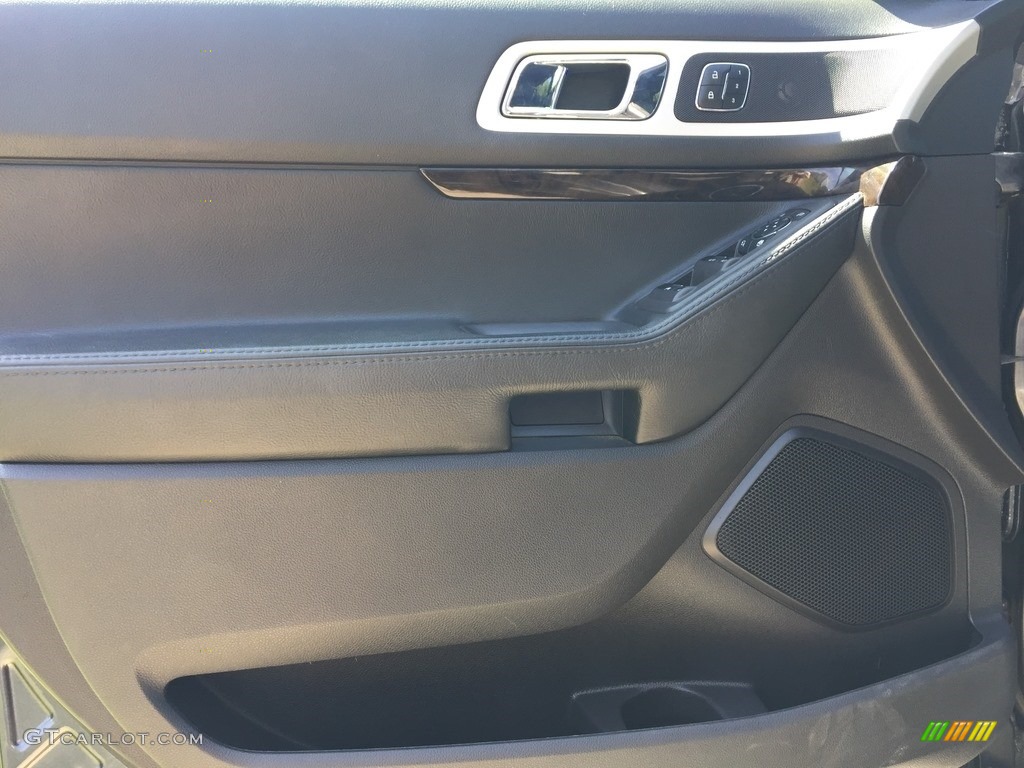 2015 Explorer Limited 4WD - Dark Side / Charcoal Black photo #8