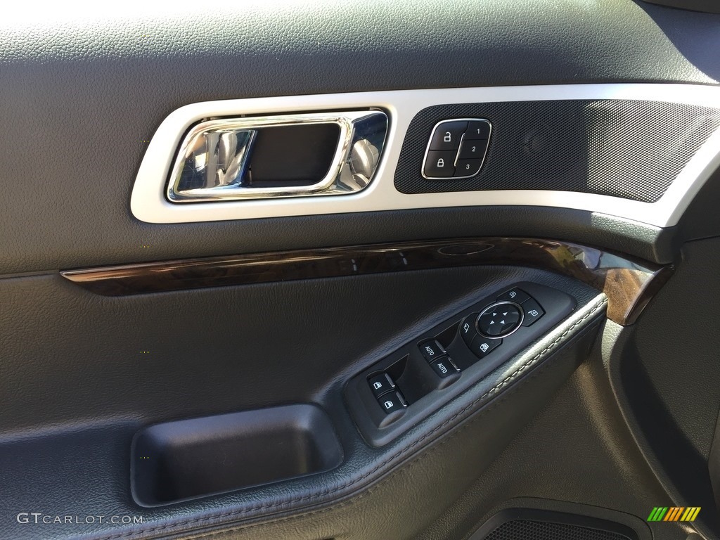 2015 Explorer Limited 4WD - Dark Side / Charcoal Black photo #9