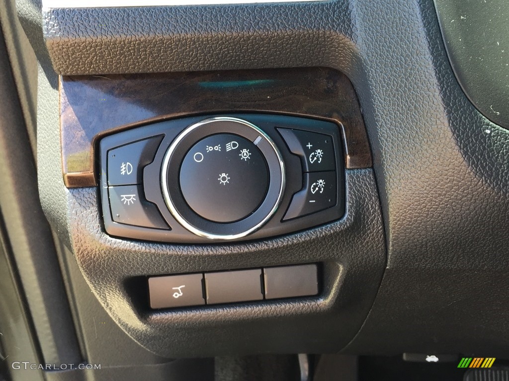 2015 Explorer Limited 4WD - Dark Side / Charcoal Black photo #20