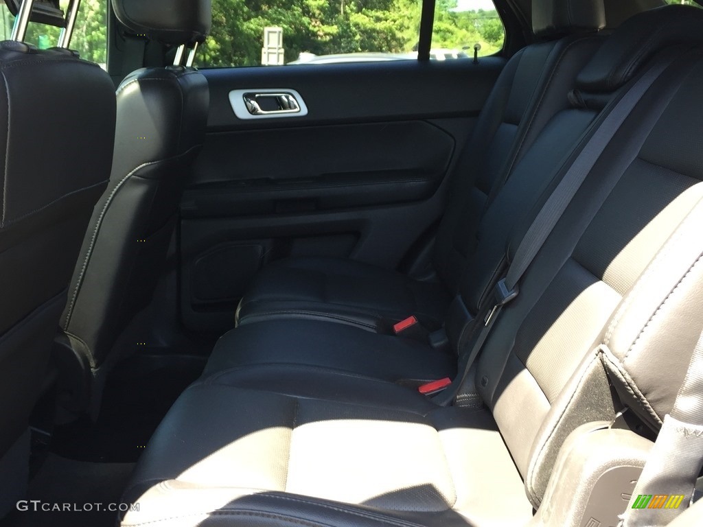 2015 Explorer Limited 4WD - Dark Side / Charcoal Black photo #21