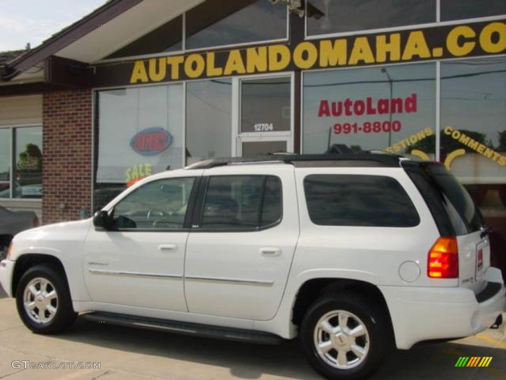 2006 Envoy XL SLT 4x4 - Summit White / Light Gray photo #1