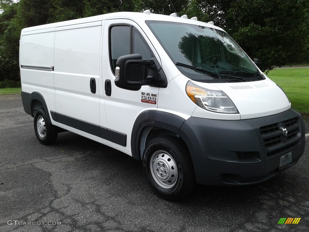 Bright White 2018 Ram ProMaster 1500 Low Roof Cargo Van Exterior Photo #127684485