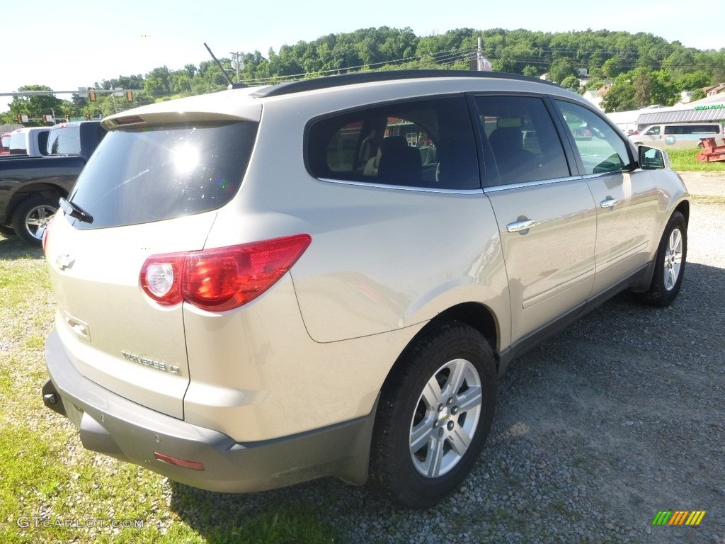 2010 Traverse LT AWD - Gold Mist Metallic / Ebony photo #5