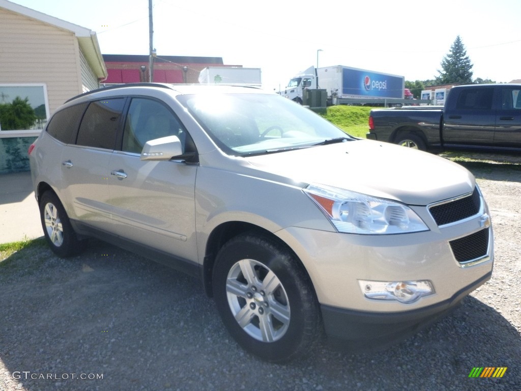 2010 Traverse LT AWD - Gold Mist Metallic / Ebony photo #7