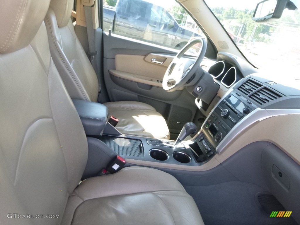 2010 Traverse LT AWD - Gold Mist Metallic / Ebony photo #10