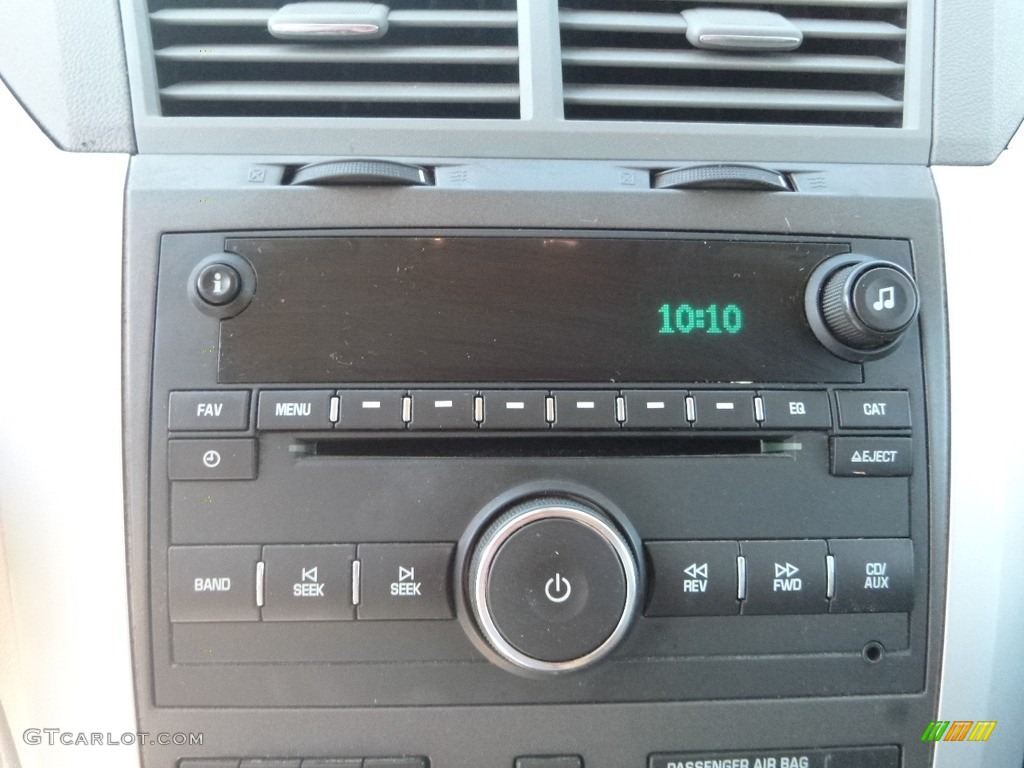2010 Traverse LT AWD - Gold Mist Metallic / Ebony photo #17
