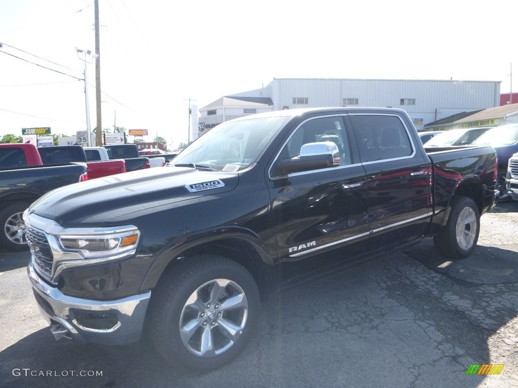 2019 1500 Limited Crew Cab 4x4 - Diamond Black Crystal Pearl / Black photo #1