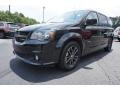 2017 Black Onyx Dodge Grand Caravan GT  photo #3