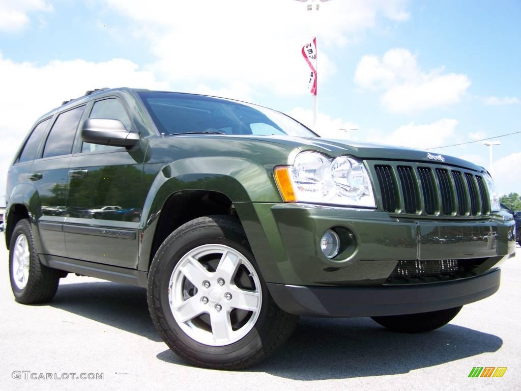 Jeep Green Metallic Jeep Grand Cherokee