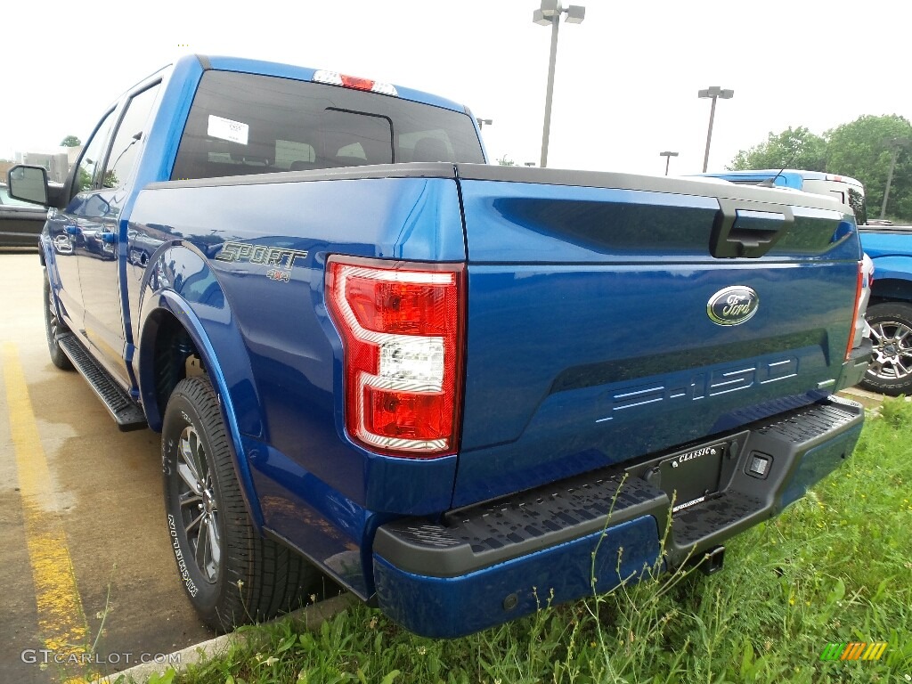 2018 F150 XLT SuperCrew 4x4 - Lightning Blue / Earth Gray photo #3