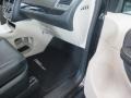 Black Onyx - Grand Caravan SXT Photo No. 37