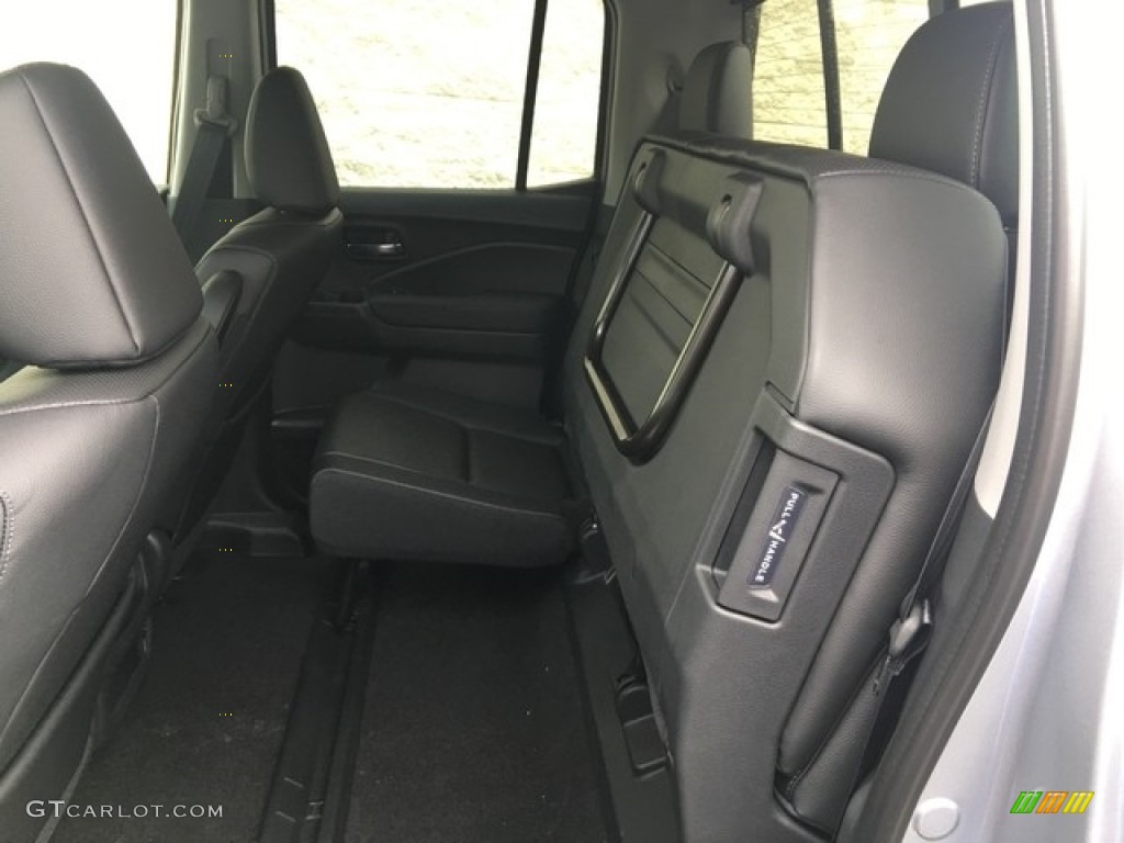 2019 Honda Ridgeline RTL-E AWD Rear Seat Photo #127691178