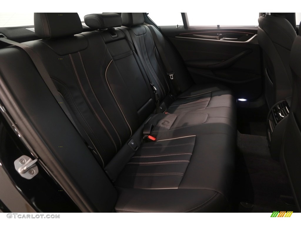 2018 5 Series 540i xDrive Sedan - Black Sapphire Metallic / Black photo #30