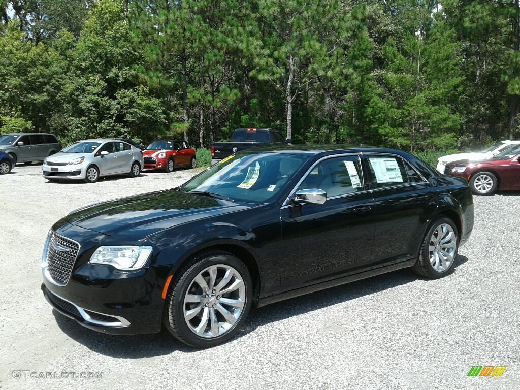 Gloss Black Chrysler 300