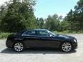 Gloss Black - 300 Touring Photo No. 6