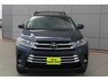 2018 Shoreline Blue Pearl Toyota Highlander XLE  photo #2