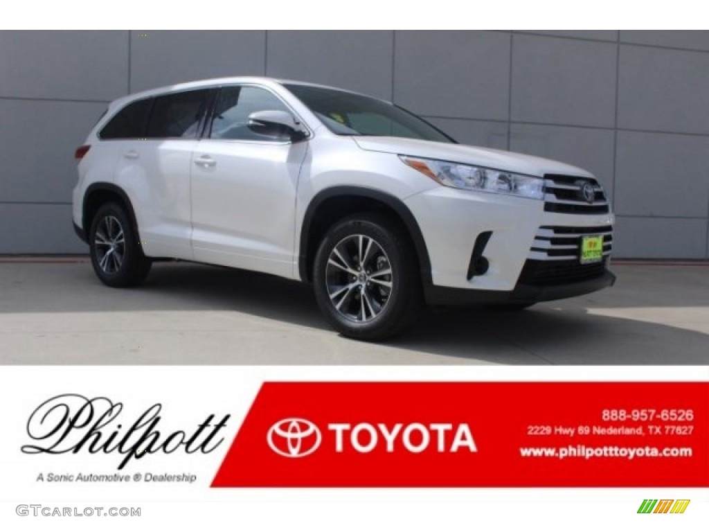 2018 Highlander LE - Blizzard White Pearl / Black photo #1