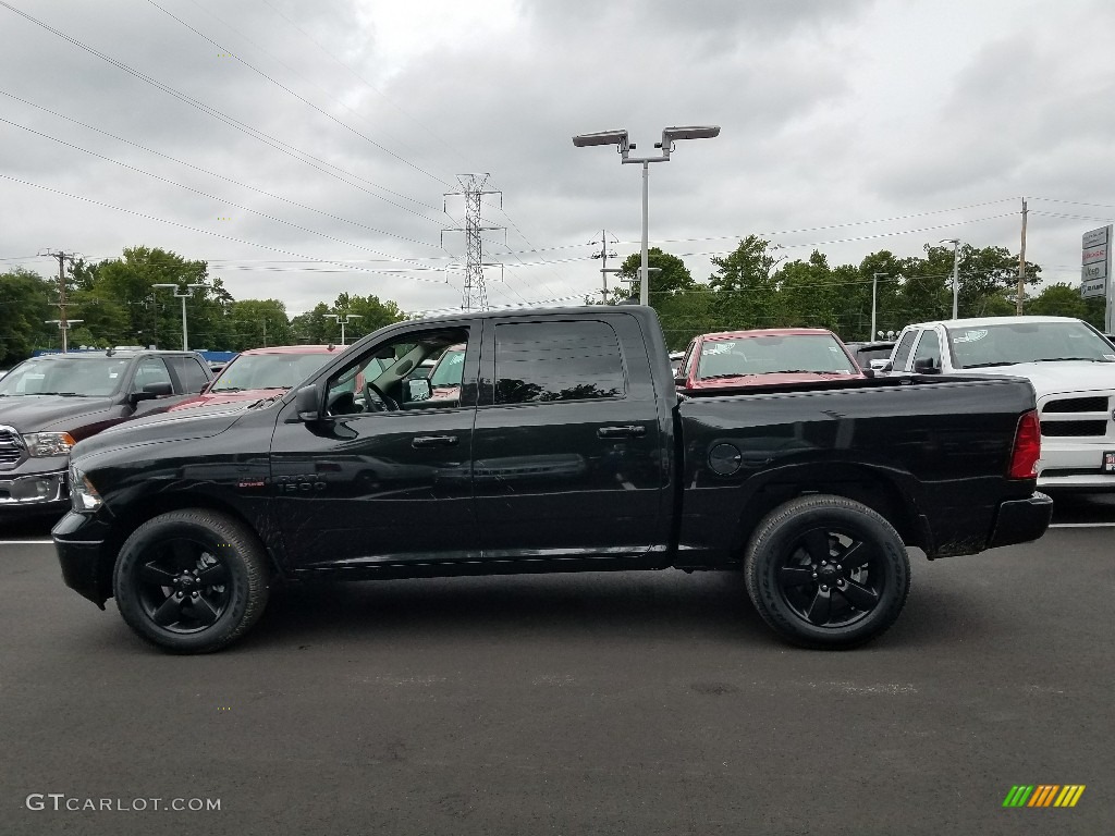 2018 1500 Big Horn Crew Cab 4x4 - Brilliant Black Crystal Pearl / Black/Diesel Gray photo #3