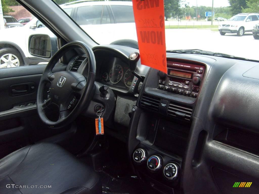 2006 CR-V SE 4WD - Pewter Pearl / Black photo #18
