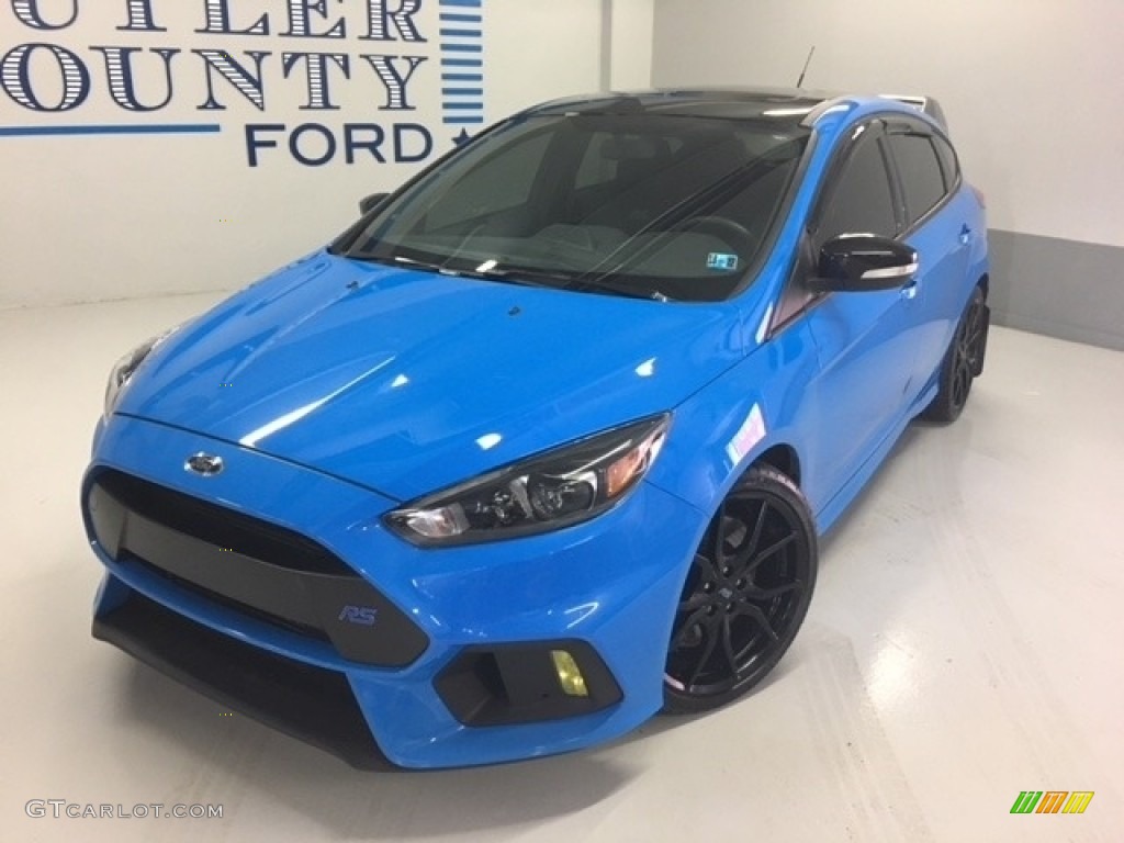 2018 Focus RS Hatch - Nitrous Blue / Charcoal Black Recaro Leather photo #1