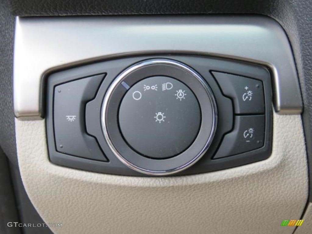 2018 Explorer XLT - Cinnamon Glaze / Medium Stone photo #22