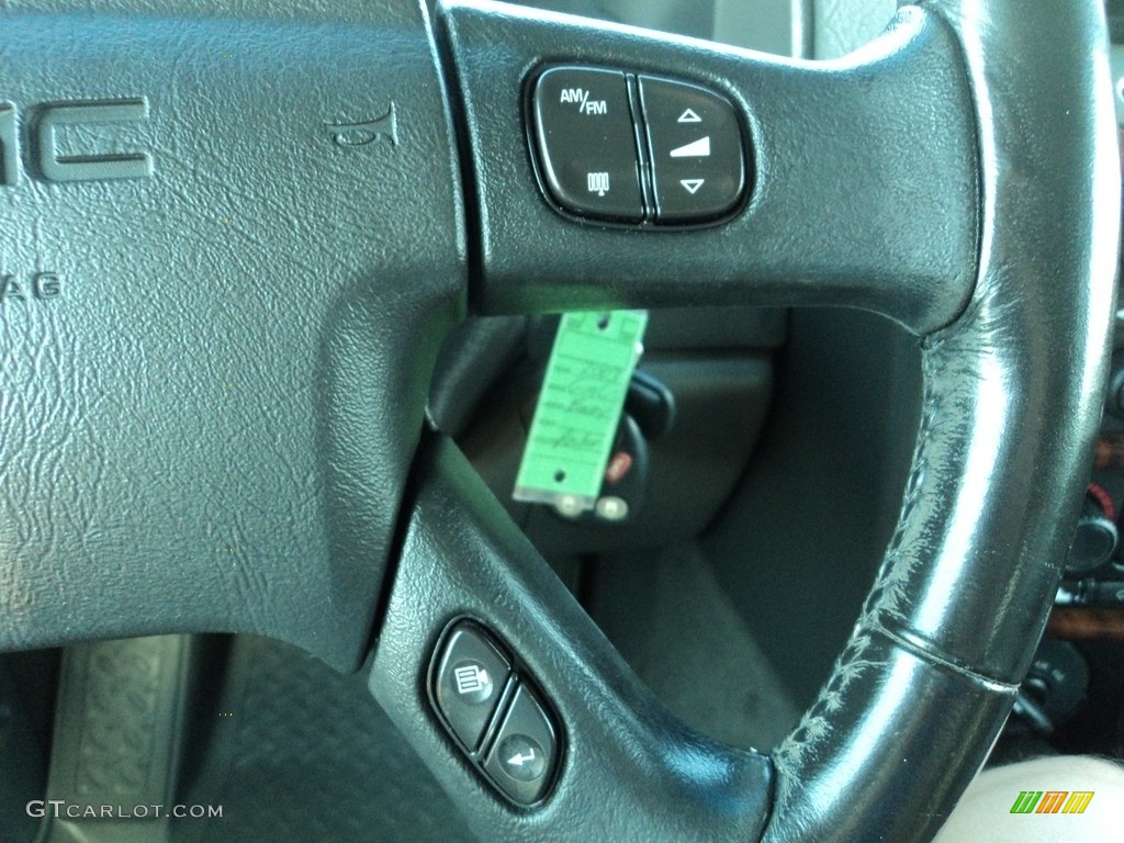 2003 Envoy SLT 4x4 - Sandalwood Metallic / Light Oak photo #13