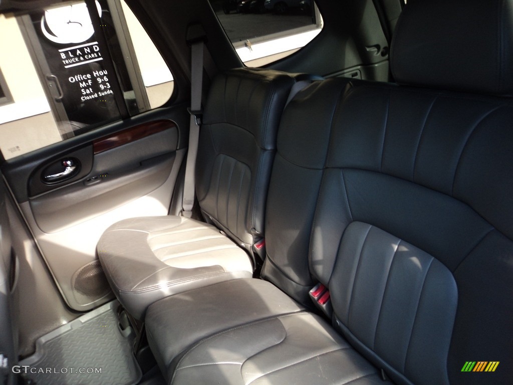 2003 Envoy SLT 4x4 - Sandalwood Metallic / Light Oak photo #19