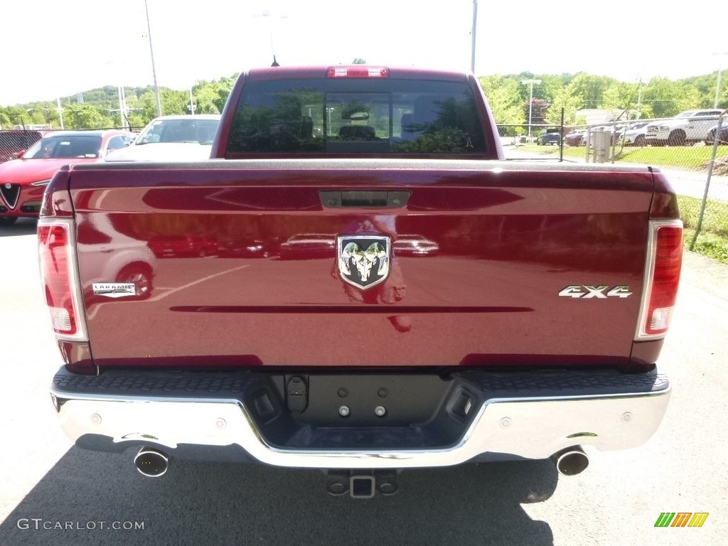2018 1500 Limited Crew Cab 4x4 - Delmonico Red Pearl / Black photo #4