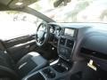 Granite Pearl - Grand Caravan SXT Photo No. 11