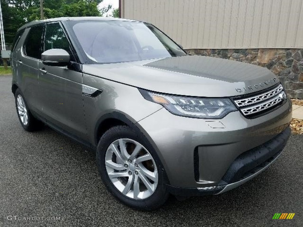 Silicon Silver Metallic Land Rover Discovery