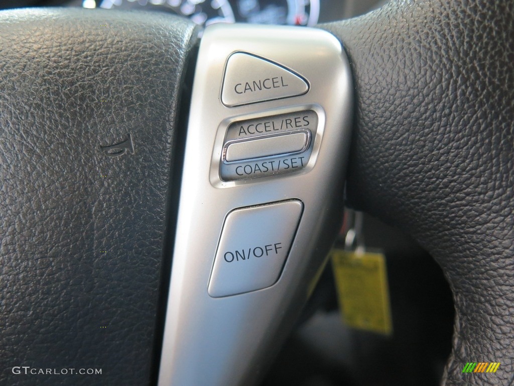 2017 Versa Note SV - Super Black / Charcoal photo #39