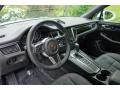 White - Macan  Photo No. 10
