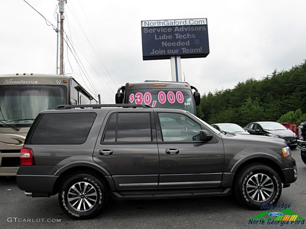 2017 Expedition XLT 4x4 - Magnetic / Ebony photo #7