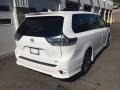 2018 Super White Toyota Sienna SE  photo #3