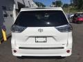 2018 Super White Toyota Sienna SE  photo #4