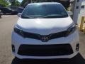 2018 Super White Toyota Sienna SE  photo #5