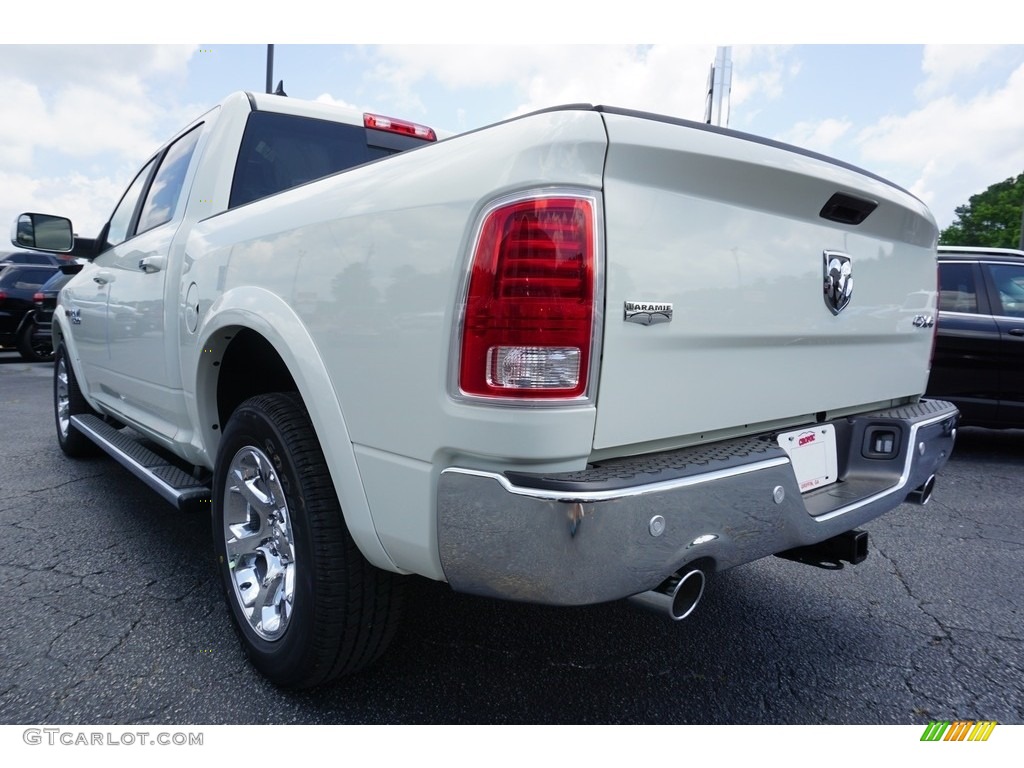 2018 1500 Laramie Crew Cab 4x4 - Pearl White / Canyon Brown/Light Frost Beige photo #15