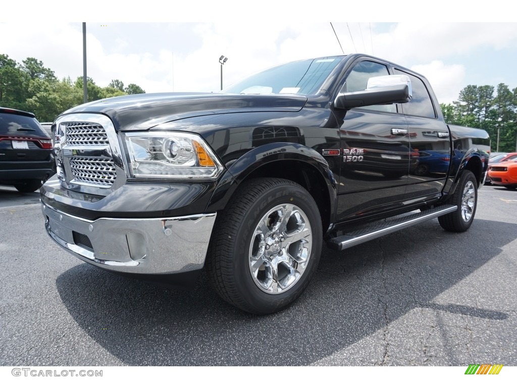 Brilliant Black Crystal Pearl 2018 Ram 1500 Laramie Crew Cab 4x4 Exterior Photo #127746824