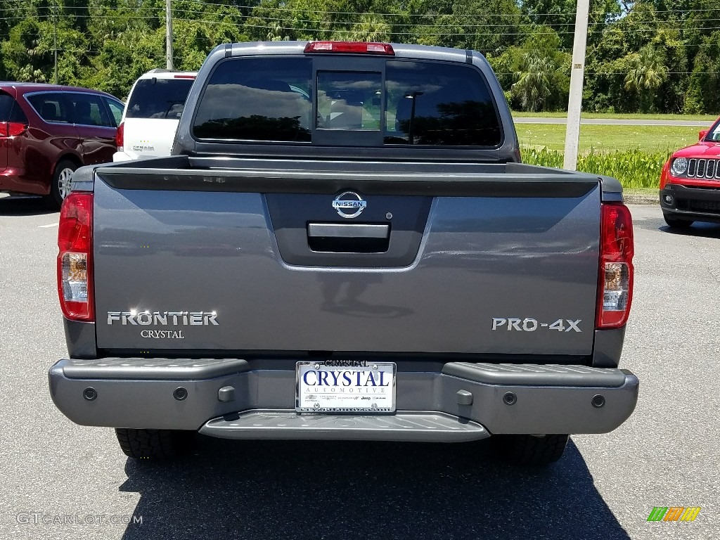 2018 Frontier Pro-4X Crew Cab 4x4 - Gun Metallic / Graphite photo #4