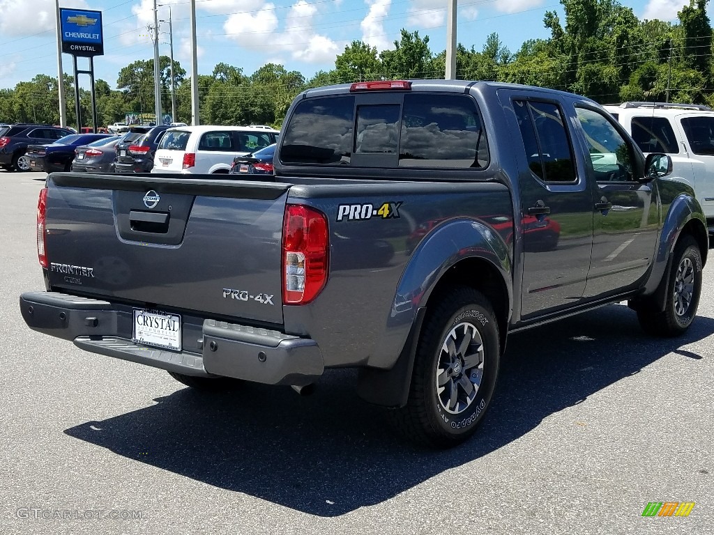 2018 Frontier Pro-4X Crew Cab 4x4 - Gun Metallic / Graphite photo #5