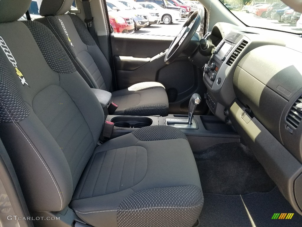 2018 Frontier Pro-4X Crew Cab 4x4 - Gun Metallic / Graphite photo #12