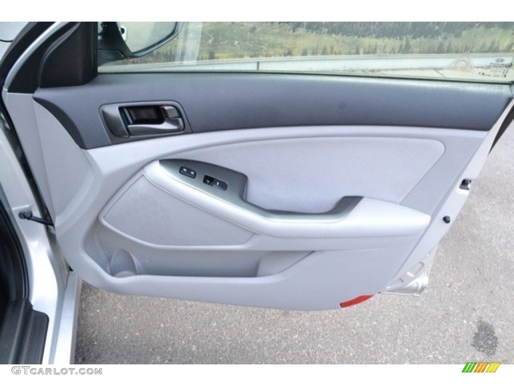 2014 Optima LX - Bright Silver / Gray photo #25