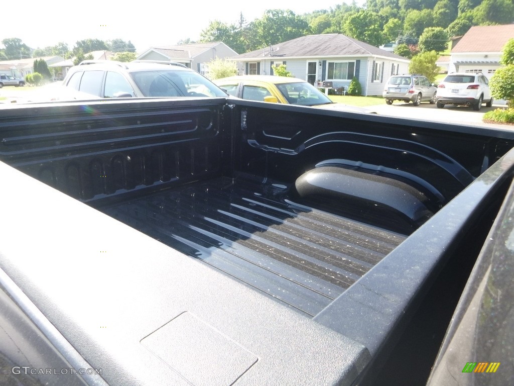 2018 1500 Big Horn Crew Cab 4x4 - Brilliant Black Crystal Pearl / Black/Diesel Gray photo #12