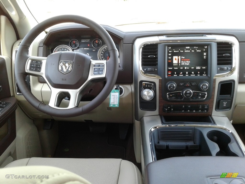 2018 1500 Laramie Crew Cab 4x4 - Delmonico Red Pearl / Canyon Brown/Light Frost Beige photo #32