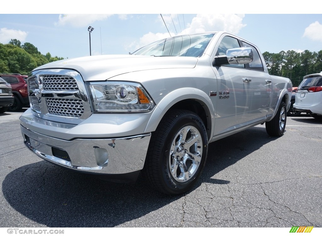 2018 1500 Laramie Crew Cab 4x4 - Bright Silver Metallic / Black photo #3