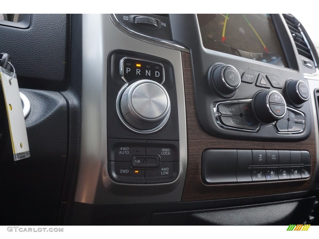2018 1500 Laramie Crew Cab 4x4 - Bright Silver Metallic / Black photo #8