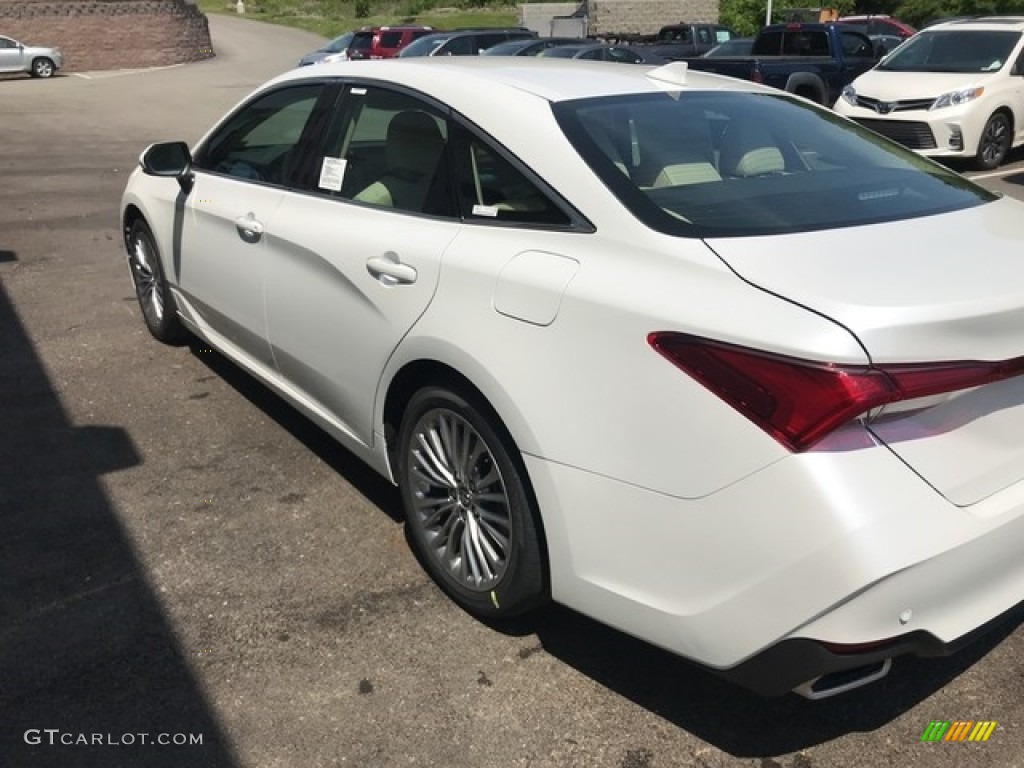 2019 Avalon Limited - Wind Chill Pearl / Beige photo #5